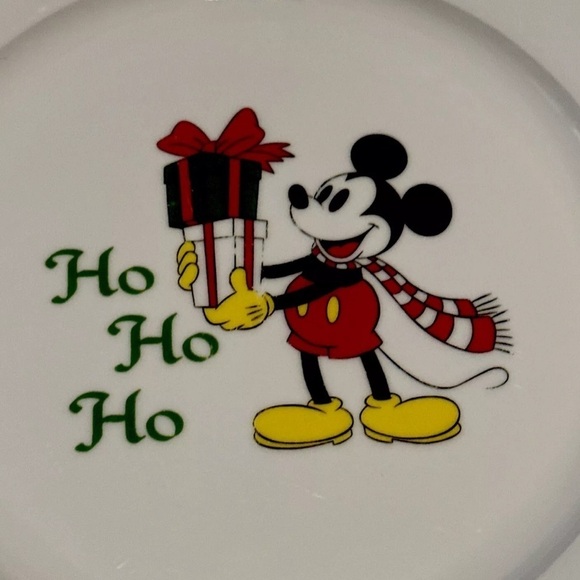 Disney Mickey Pluto Goofy VTG Ho Ho Ho Holiday Christmas Set Of 3 Dinner Plates - Picture 2 of 6